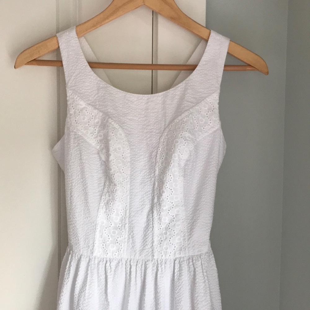 Lilly Pulitzer white seersucker eyelet 00 dress